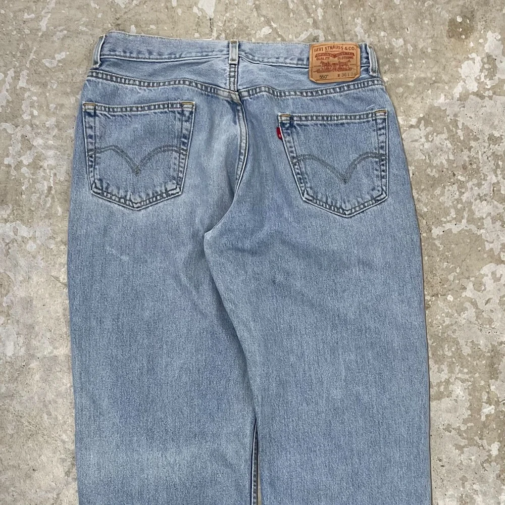 Levis Jeans Mens 34x33 Blue Pants 550 Baggy Relaxed Loose Y2K Denim Tag 36x34 C9